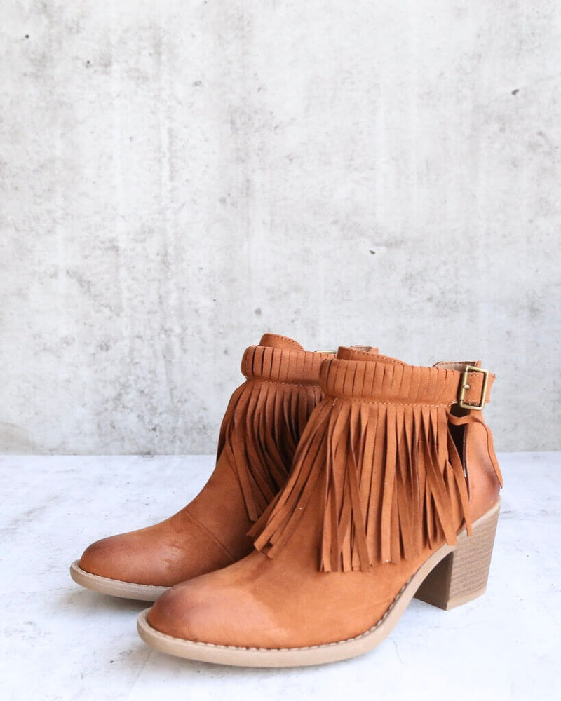 Final Sale - Fringe Cut Out Chunky Heel Booties in Rust