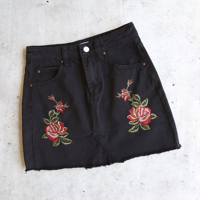embroidered - floral - roses - mini skirt - denim - black