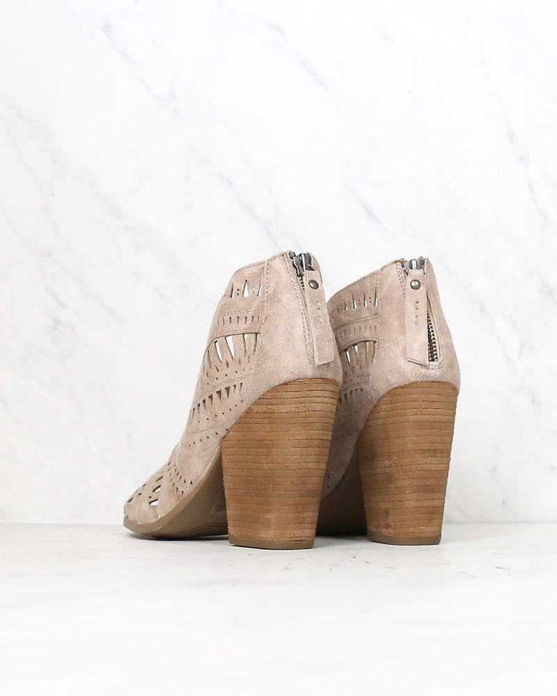 Not Rated - Groove Thang Bootie in Cream