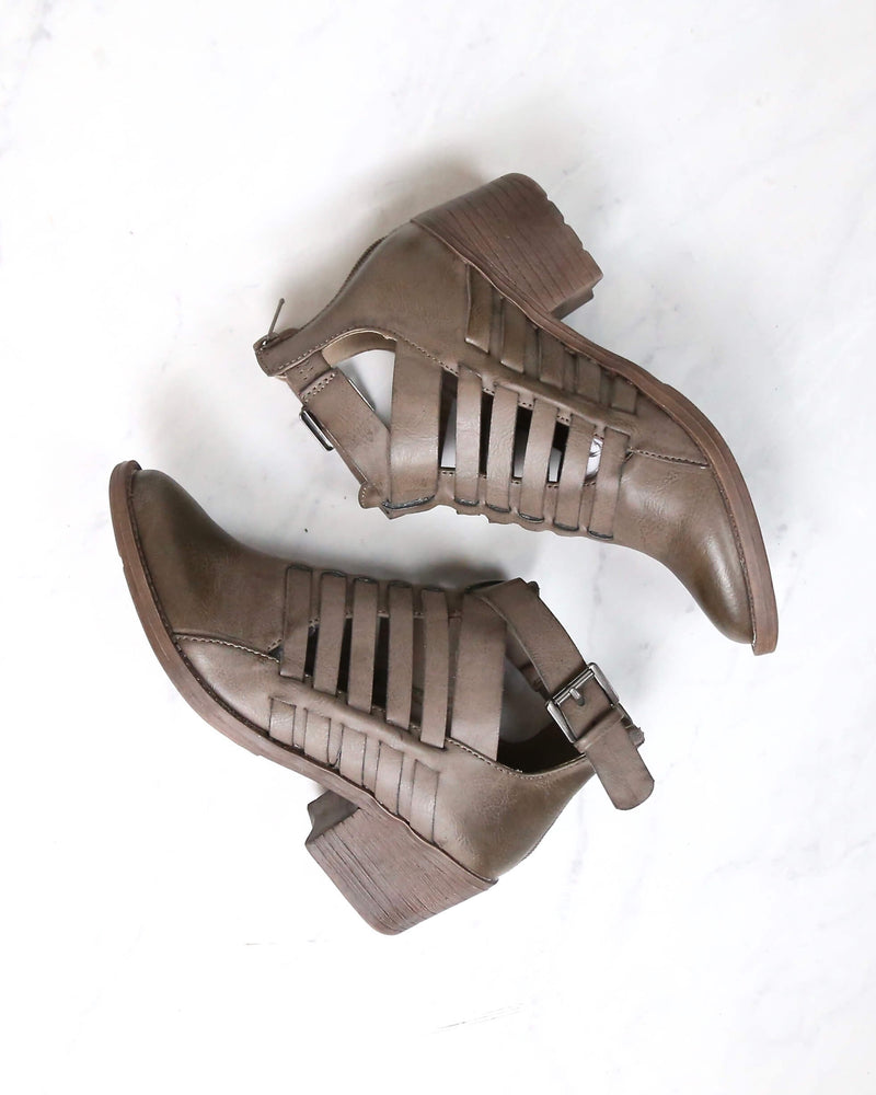 Very Volatile - Mckenna Western Cut Out Buckle Booties in Taupe