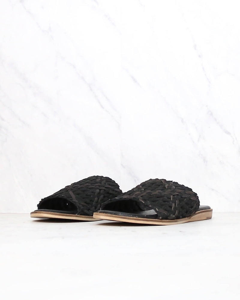 sbicca - nook huarache sandal slippers - black