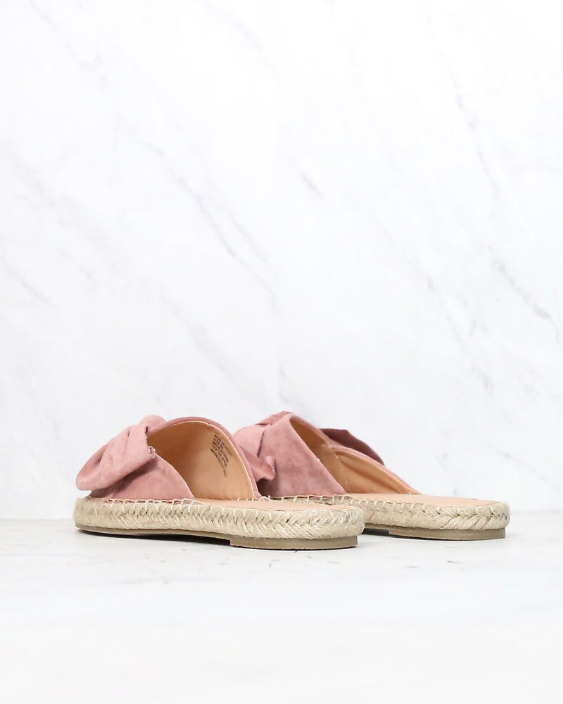 COCONUTS By Matisse - Now or Never Bow Sandal in Pink