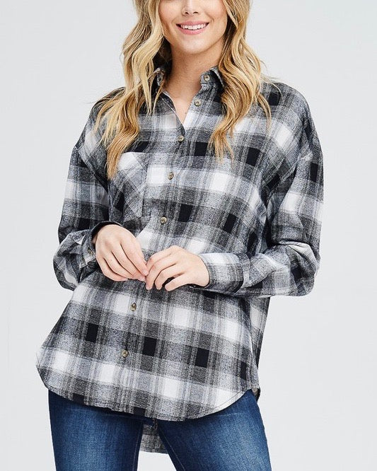 Slightly Oversized Buffalo Plaid Flannel Button Down in Black/Off White