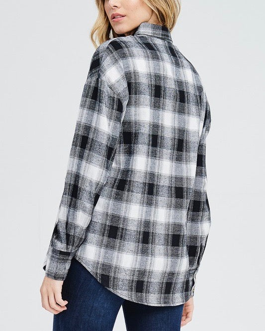 Slightly Oversized Buffalo Plaid Flannel Button Down in Black/Off White
