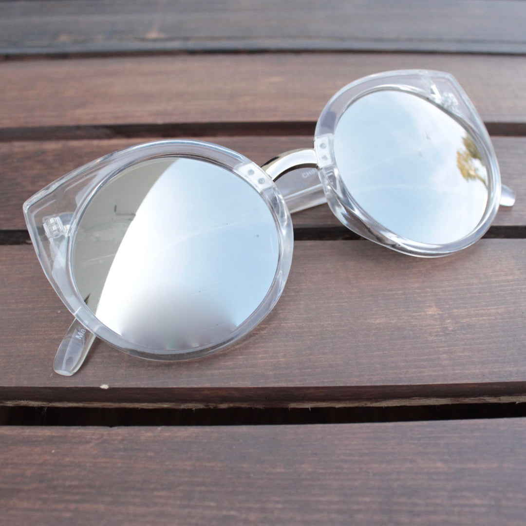 FINAL SALE - Quay China Doll sunglasses - clear - shophearts - 4