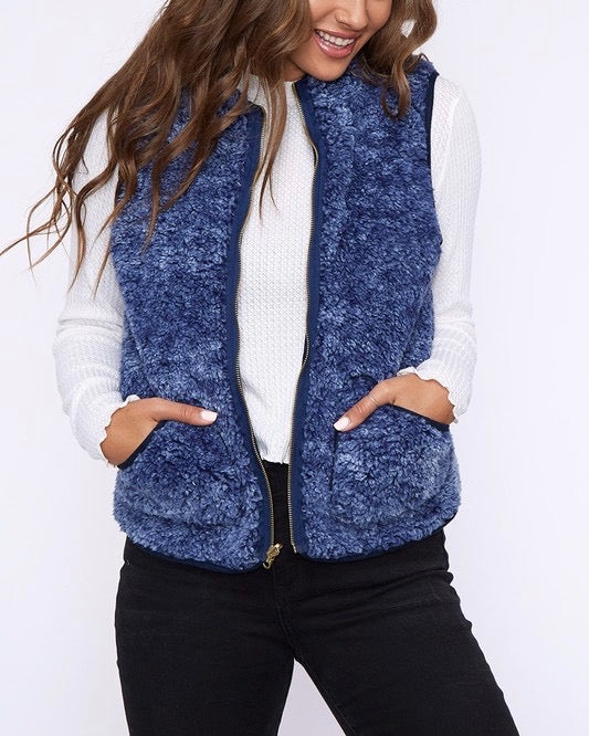 Reversible Sherpa Fleece Lined Quilted Puffer Vest - Navy