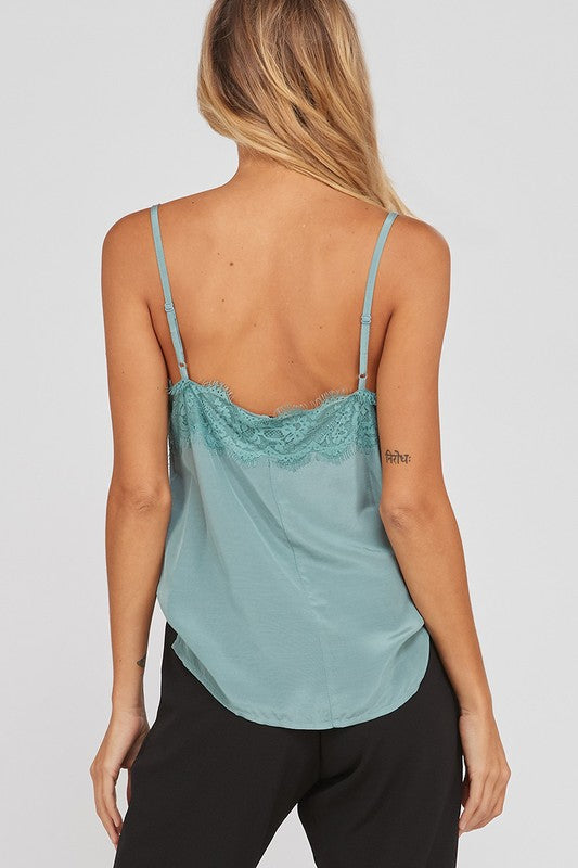 Spaghetti Strap Lace Detailed Camisole in Mint